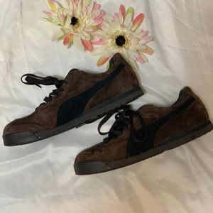 Woman’s Puma Roma Chocolate Brown Suede Sneakers